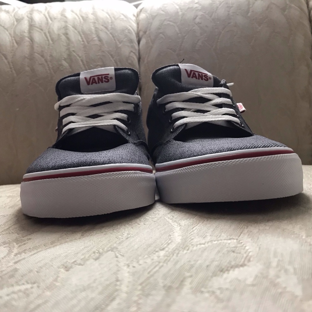 BLUE AND WHITE VANS WINSTON MODEL, Brand New